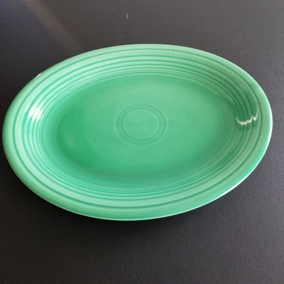Fiestaware Green Oval Serving Platter Dish Homer Laughlin 12"x 10" - Picture 8 of 8
